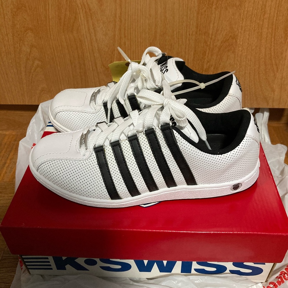 NWB K-Swiss Sneakers